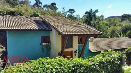 Casa à venda no Campinhos: 